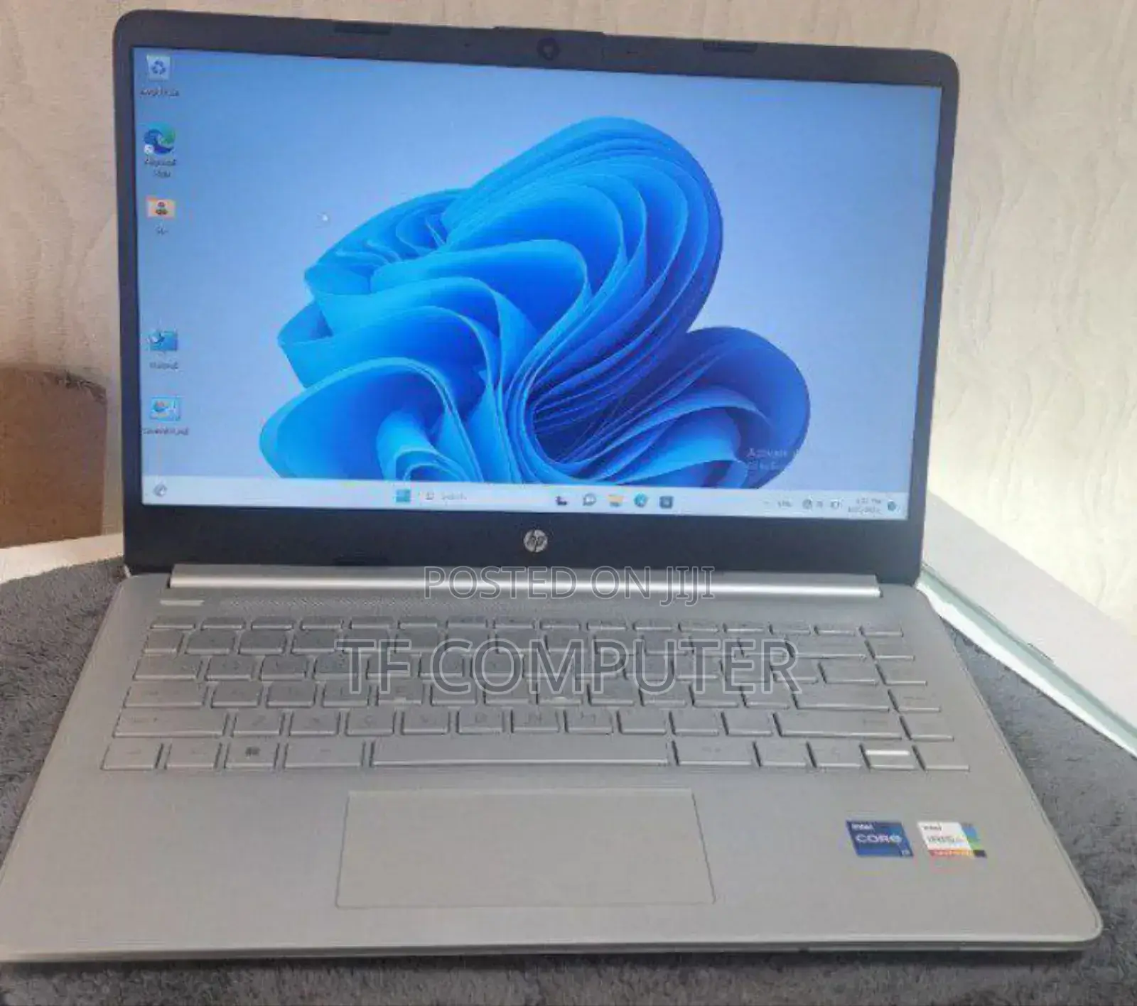 New Laptop HP Stream Notebook 8GB Intel Core I7 SSD 1T