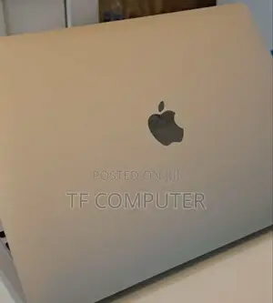 New Laptop Apple MacBook Air 2020 M1 8GB Intel Core i7 SSD 256GB