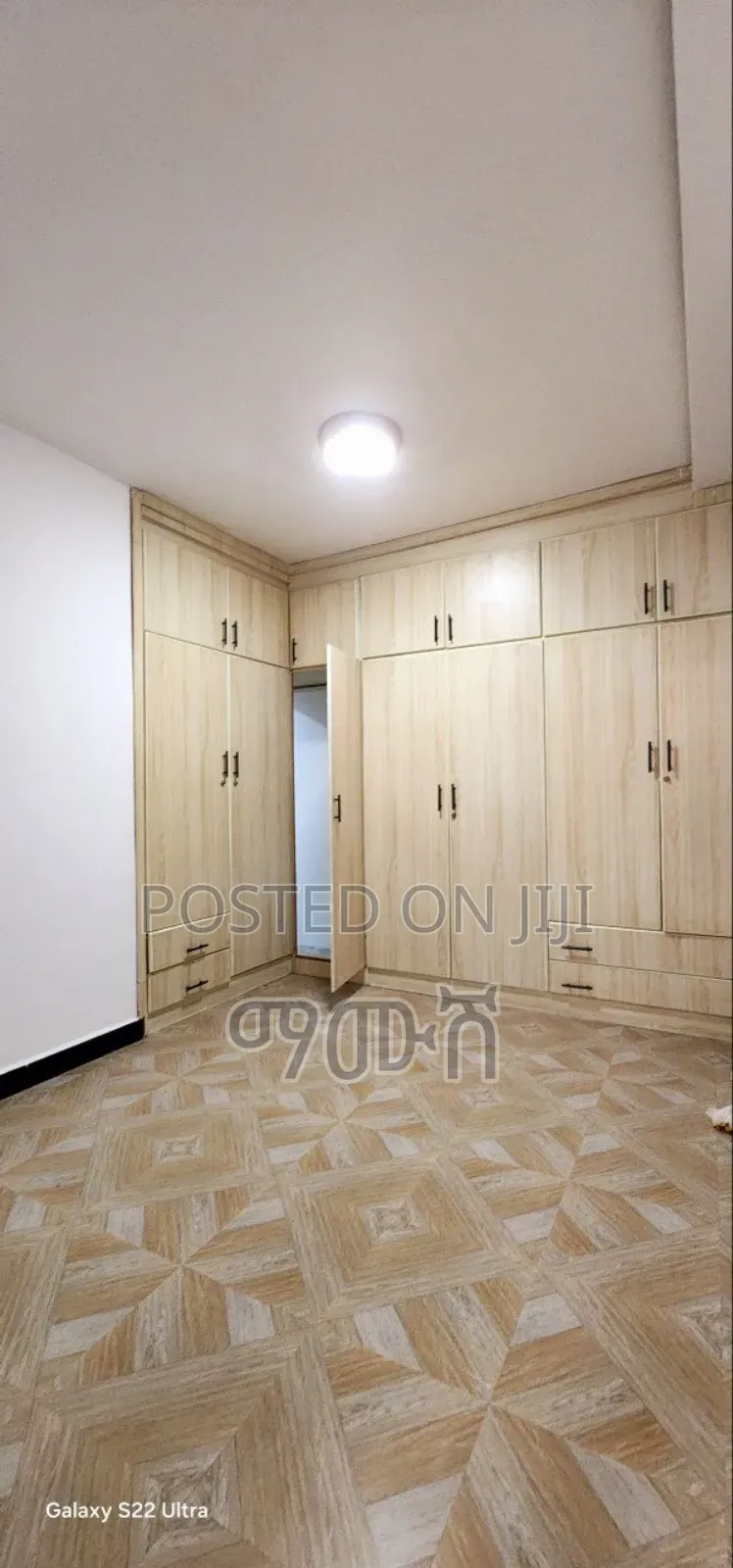 Furnished 3bdrm Condo in አያት መሪ, Bole for sale