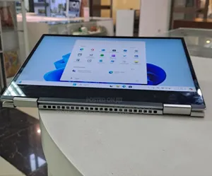New Laptop Lenovo Yoga 730 8GB Intel Core I5 SSD 512GB