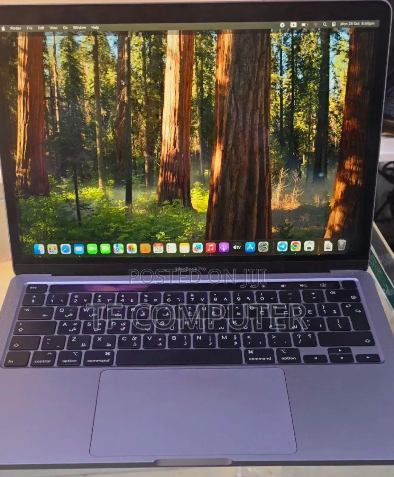 New Laptop Apple MacBook Pro 2020 M1 8GB Intel Core I5 SSD 512GB