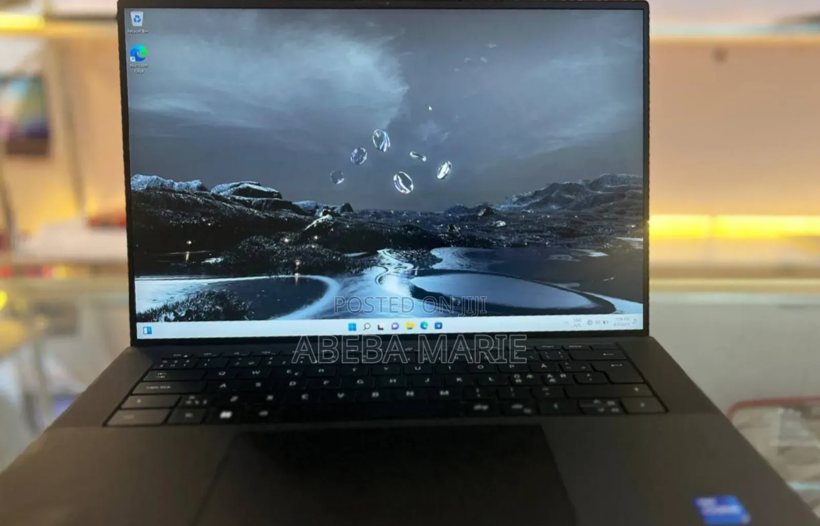 New Laptop Dell XPS 12 (9250) 16GB Intel Core I7 SSD 512GB