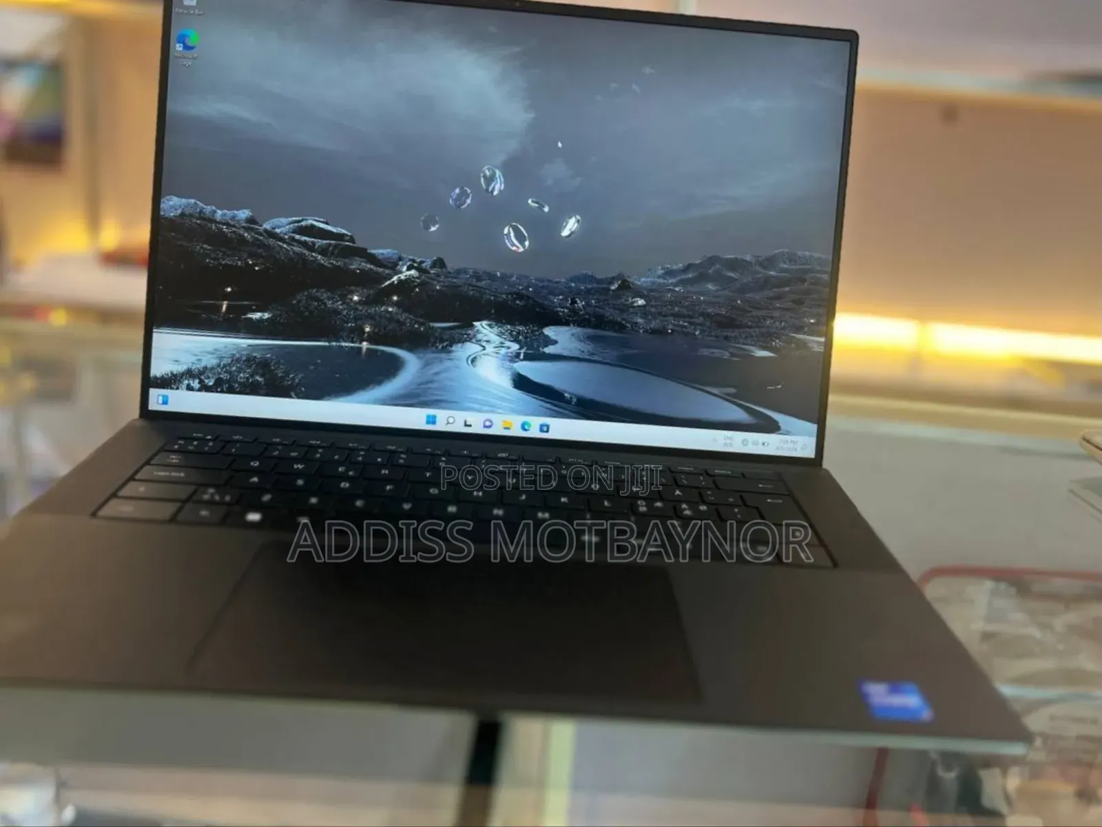 New Laptop Dell XPS 15 16GB Intel Core i7 SSD 512GB