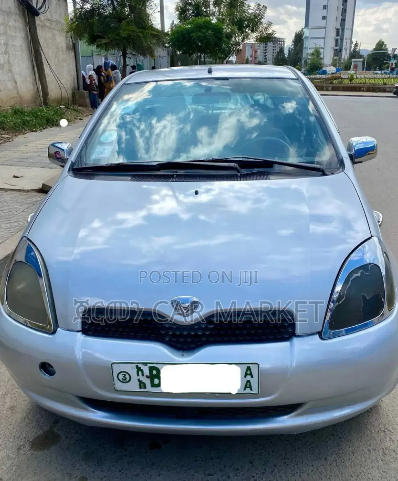Toyota Vitz 2001