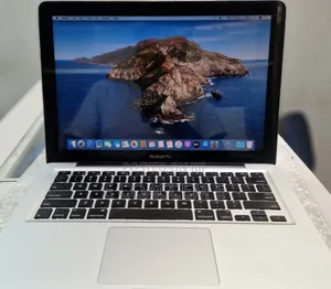 Photo - New Laptop Apple MacBook 4GB Intel Core I5 HDD 500GB