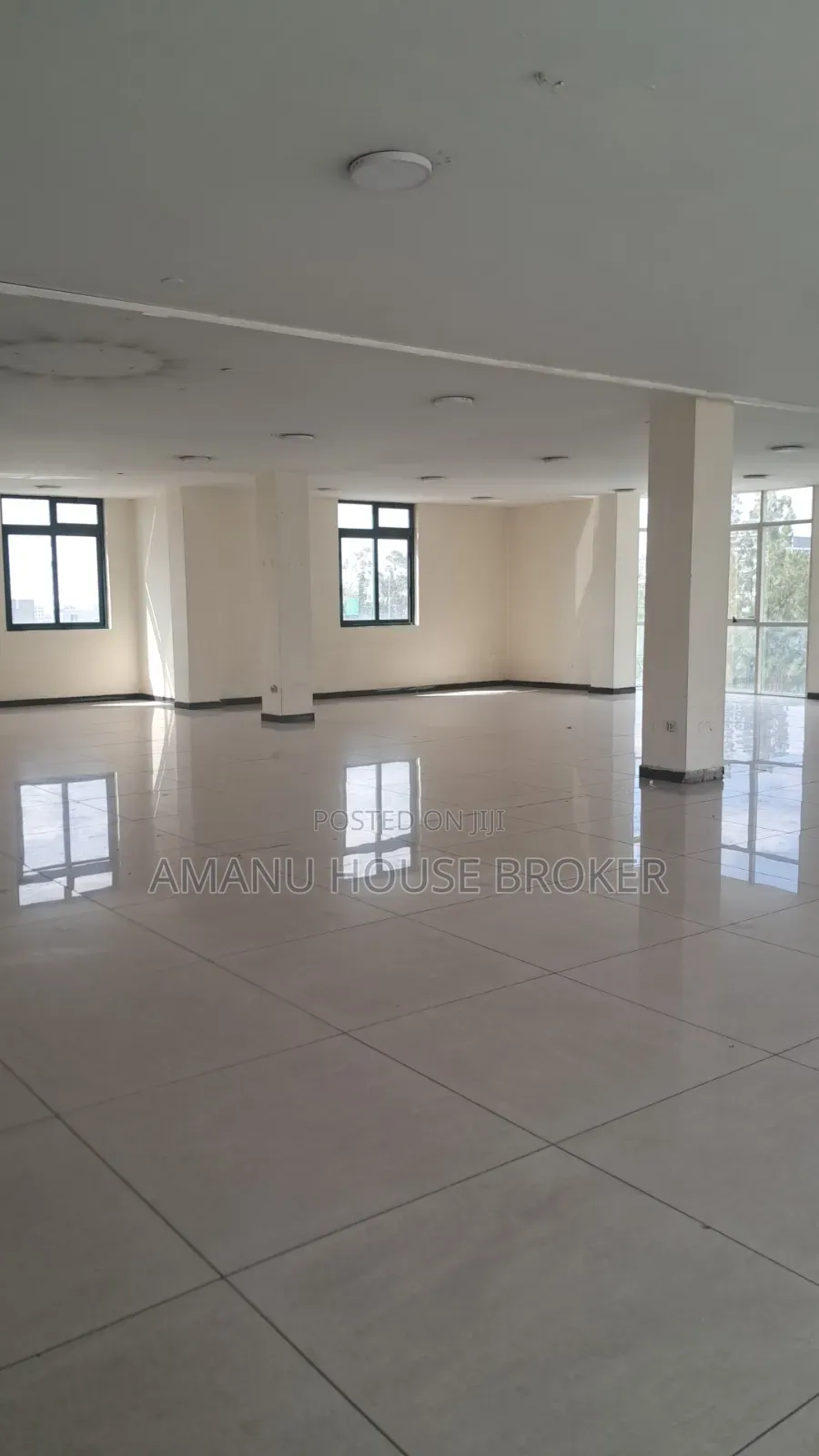 አስቸኳይ የሚከራይ ቢሮ በካሜ 690birr