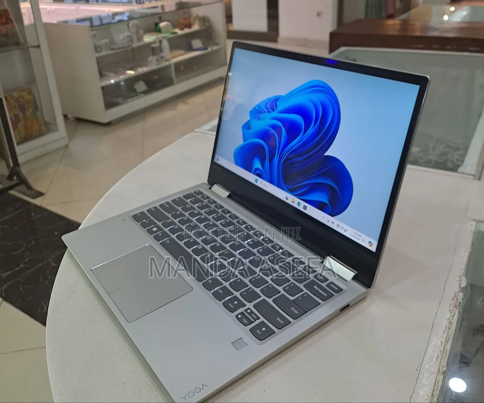 New Laptop Lenovo ThinkPad Yoga 8GB Intel Core I5 SSD 512GB
