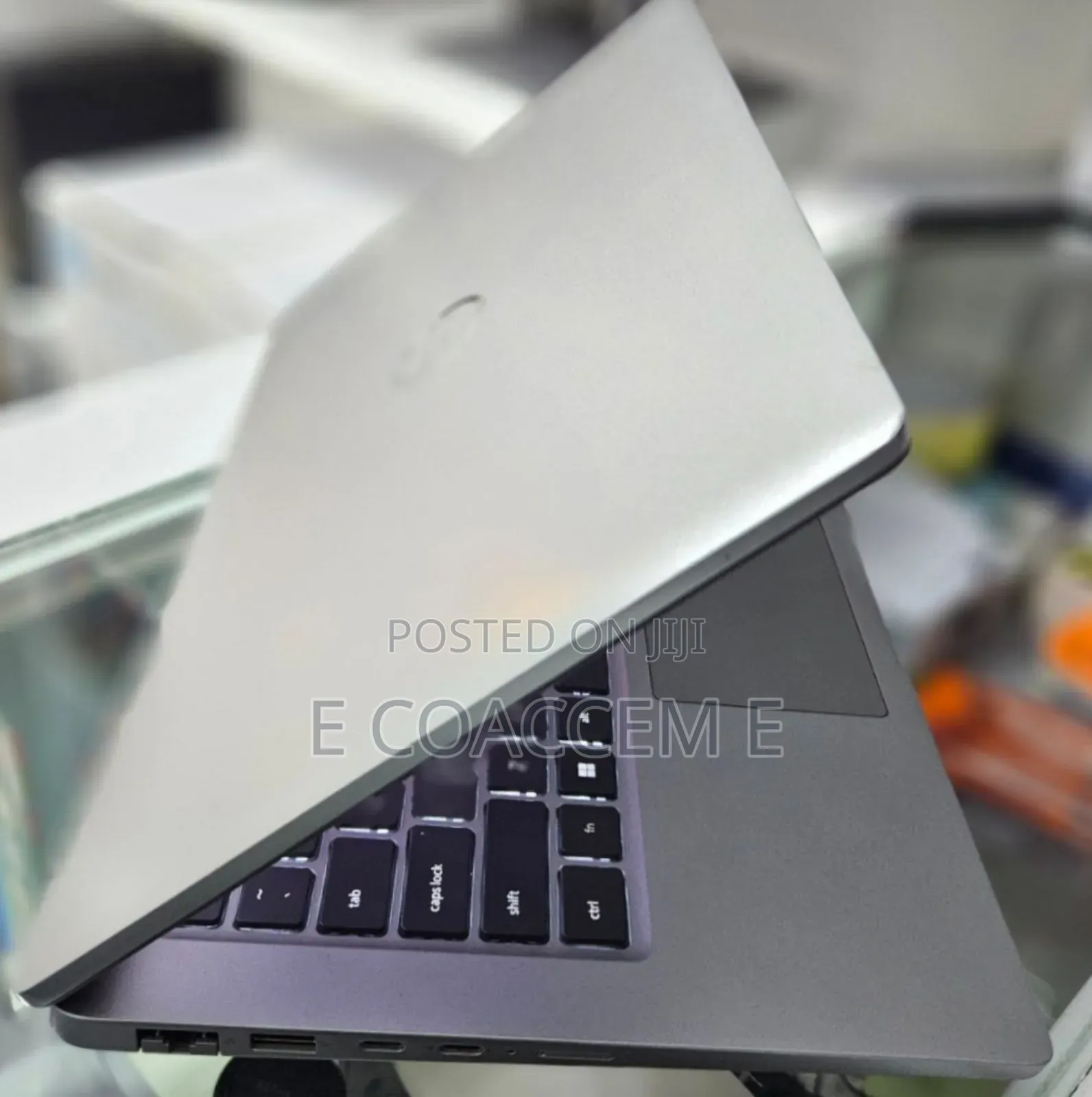 New Laptop Dell 16GB Intel Core I5 SSD 256GB