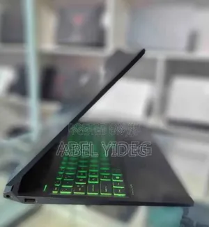 New Laptop HP Pavilion Power 15 16GB Intel Core i5 SSD 512GB