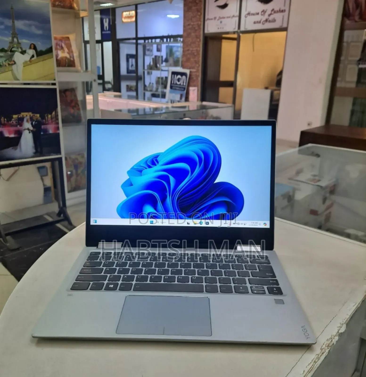 New Laptop Lenovo ThinkPad Yoga 8GB Intel Core I5 SSD 512GB