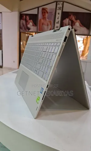 New Laptop HP Envy X360 20GB Intel Core I5 SSD 256GB