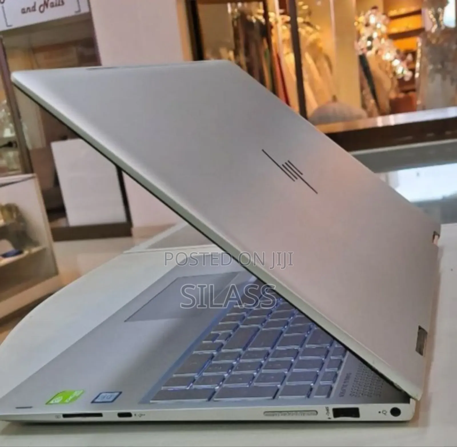 New Laptop HP Envy X360 20GB Intel Core I5 SSD 256GB