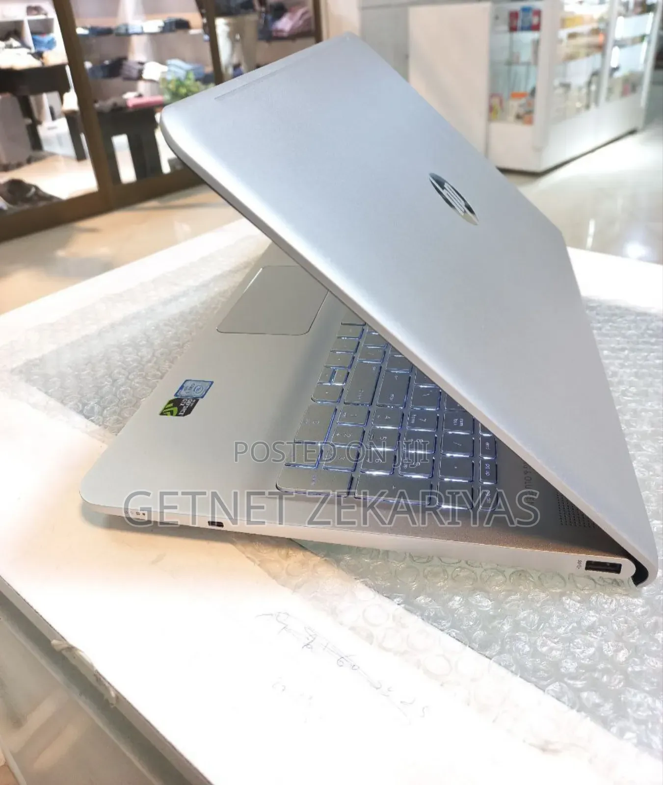 New Laptop HP Envy 15 8GB Intel Core I5 HDD+SSD 128GB