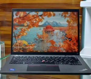 Photo - New Laptop Lenovo ThinkPad T14 8GB Intel Core I7 SSD 512GB