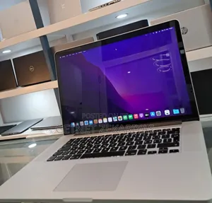 New Laptop Apple MacBook Pro 2015 16GB Intel Core I7 SSD 256GB