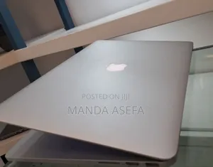 New Laptop Apple MacBook Pro 2015 16GB Intel Core I7 SSD 256GB