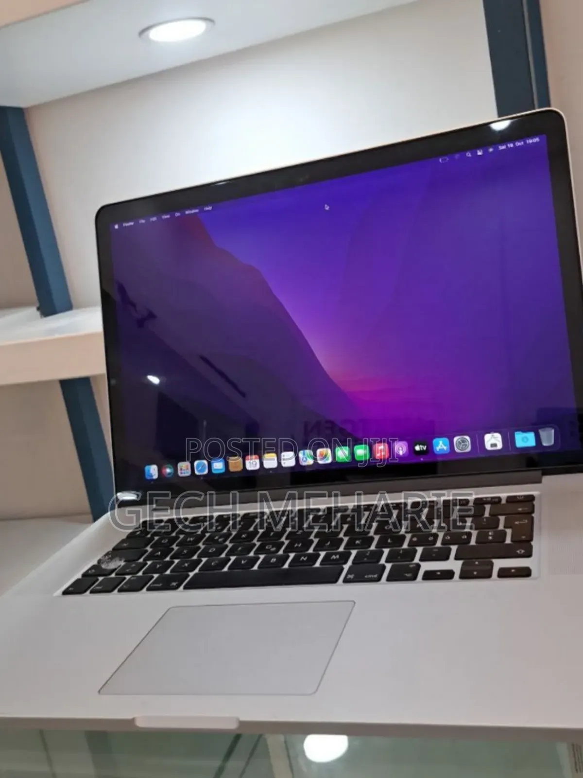 New Laptop Apple MacBook Pro 2015 16GB Intel Core I7 SSD 256GB