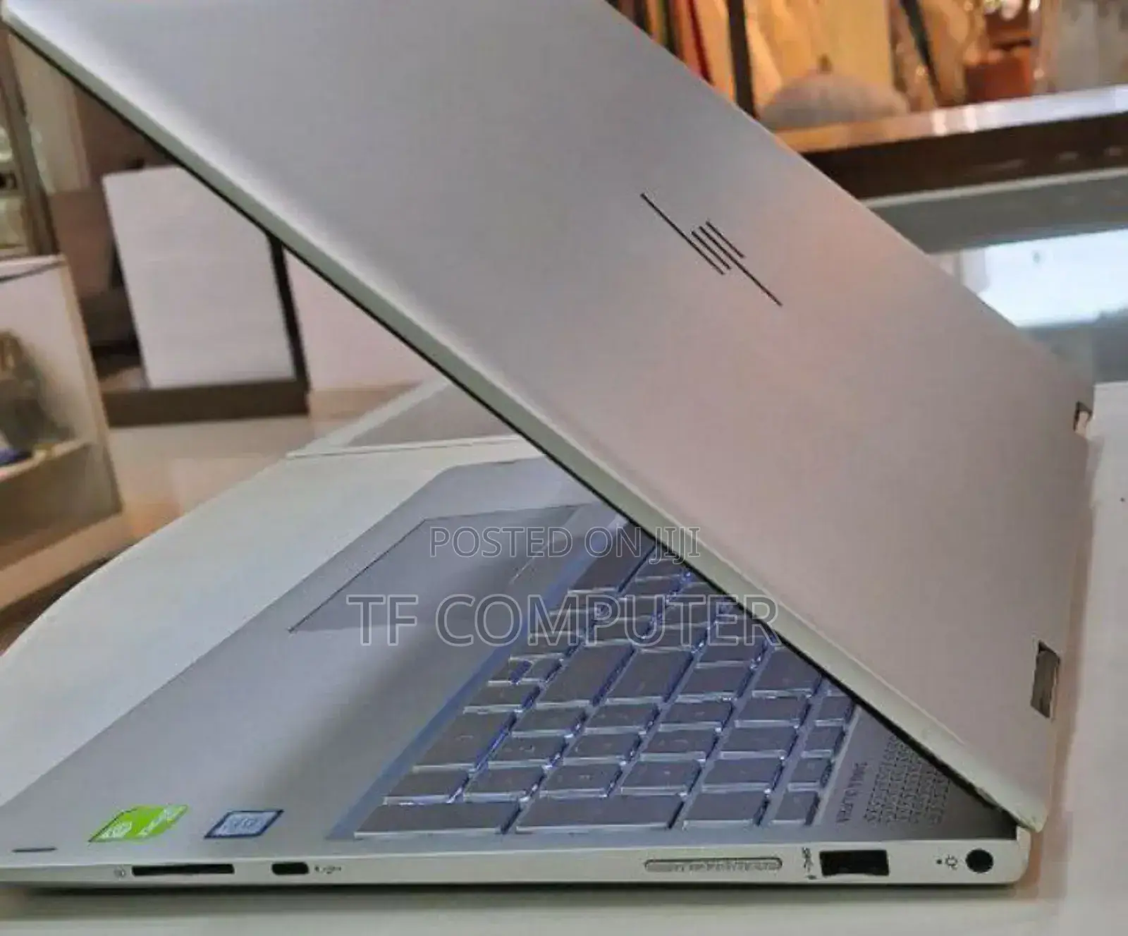 New Laptop HP Envy X360 20GB Intel Core I5 SSD 256GB
