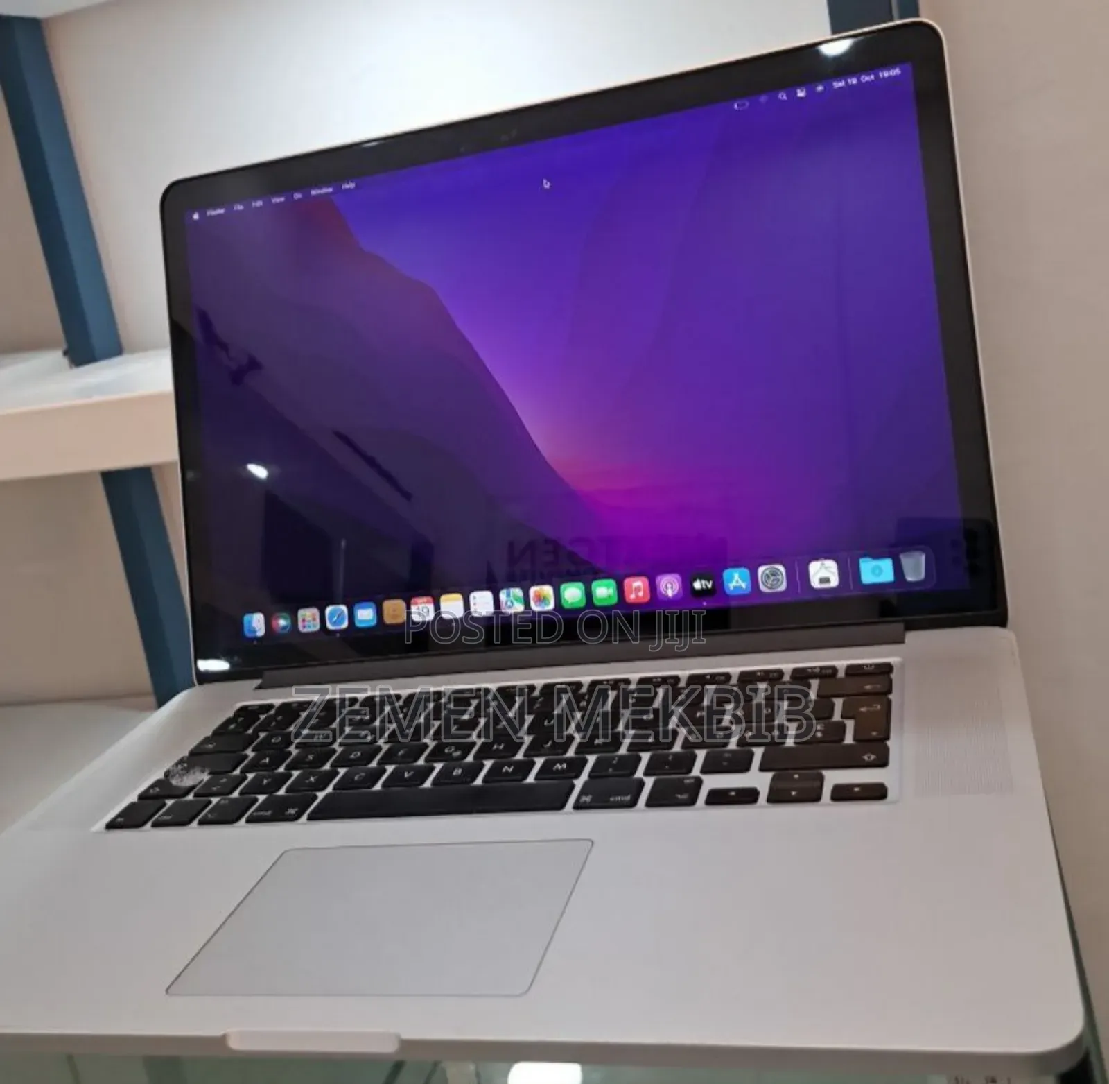 New Laptop Apple MacBook Pro 2015 16GB Intel Core I7 SSD 256GB