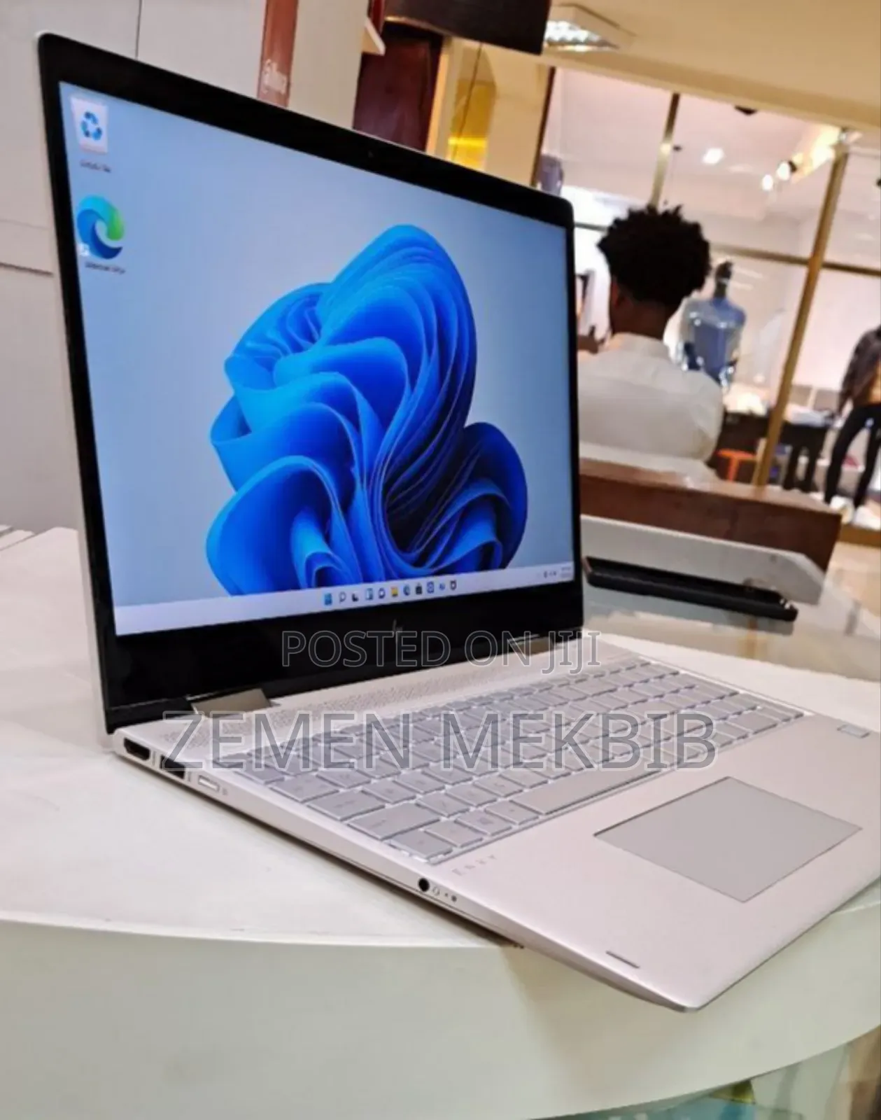 New Laptop HP Envy X360 20GB Intel Core I5 SSD 256GB