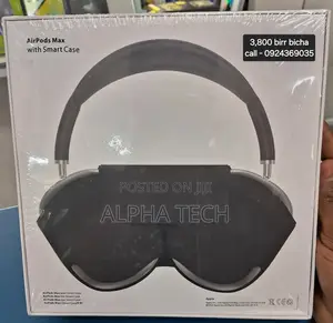 Photo - Airpods Max With Smart Case