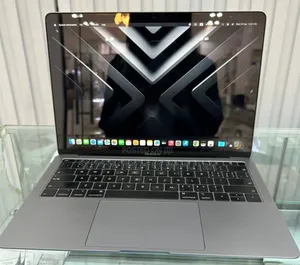 Photo - New Laptop Apple MacBook Air 2019 8GB Intel Core I5 SSD 256GB