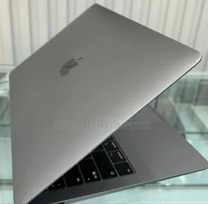 New Laptop Apple MacBook Air 2019 8GB Intel Core I5 SSD 256GB