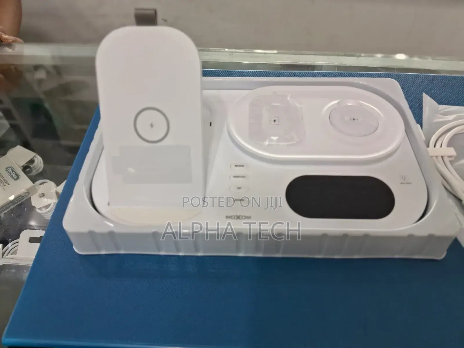 Wireless Charging Station (4 in 1)