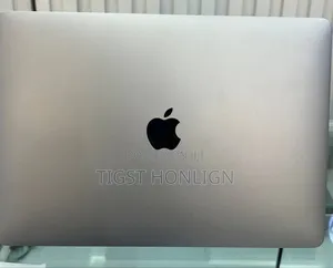 New Laptop Apple MacBook 2019 8GB Intel Core I5 SSD 256GB