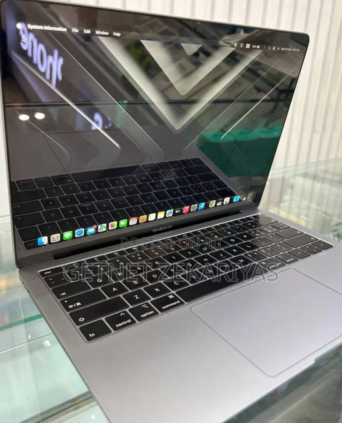 New Laptop Apple MacBook Air 2019 8GB Intel Core I5 SSD 256GB