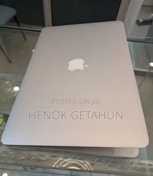 Photo - New Laptop Apple MacBook Air 2017 8GB Intel Core I5 SSD 256GB