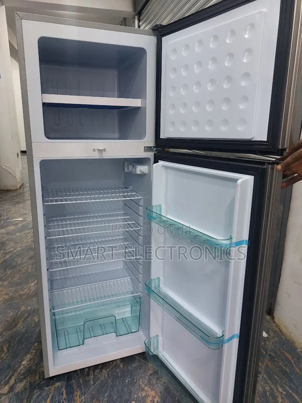 Sanford Refrigerator 320l
