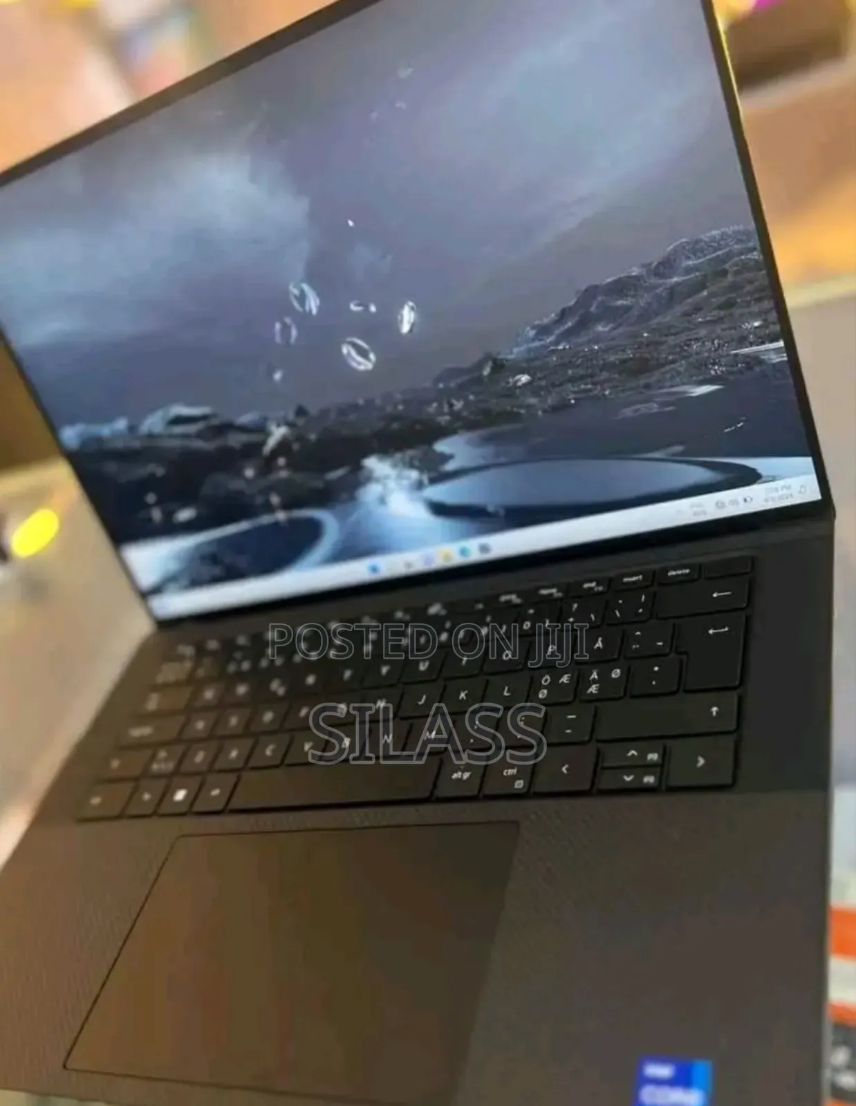 New Laptop Dell XPS 13 16GB Intel Core I7 SSD 512GB