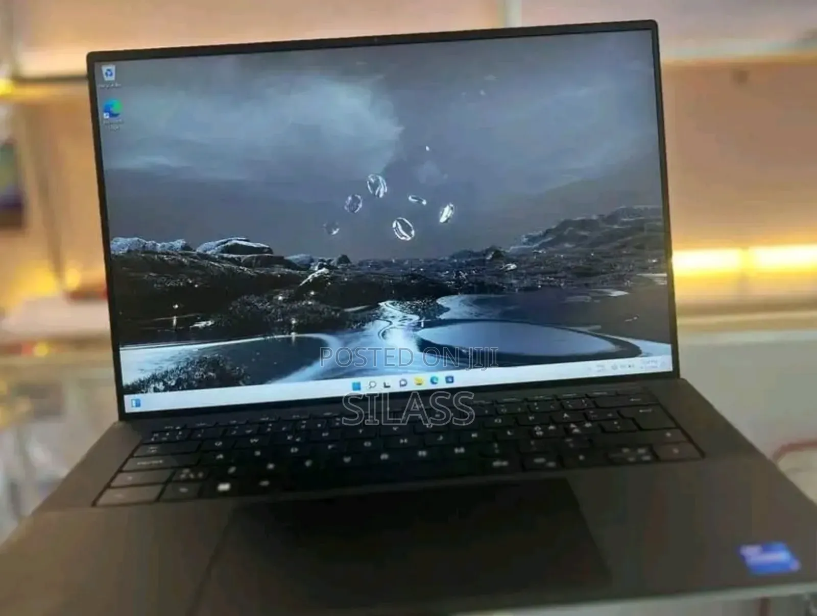 New Laptop Dell XPS 13 16GB Intel Core I7 SSD 512GB