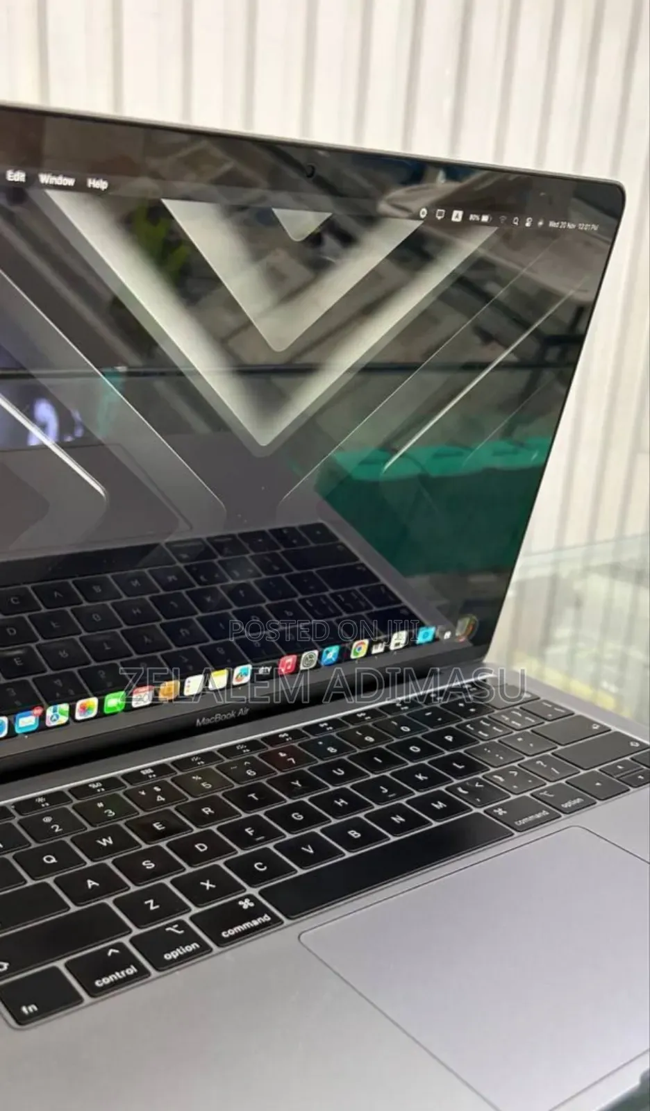 New Laptop Apple MacBook Air 2019 8GB Intel Core I5 SSD 256GB