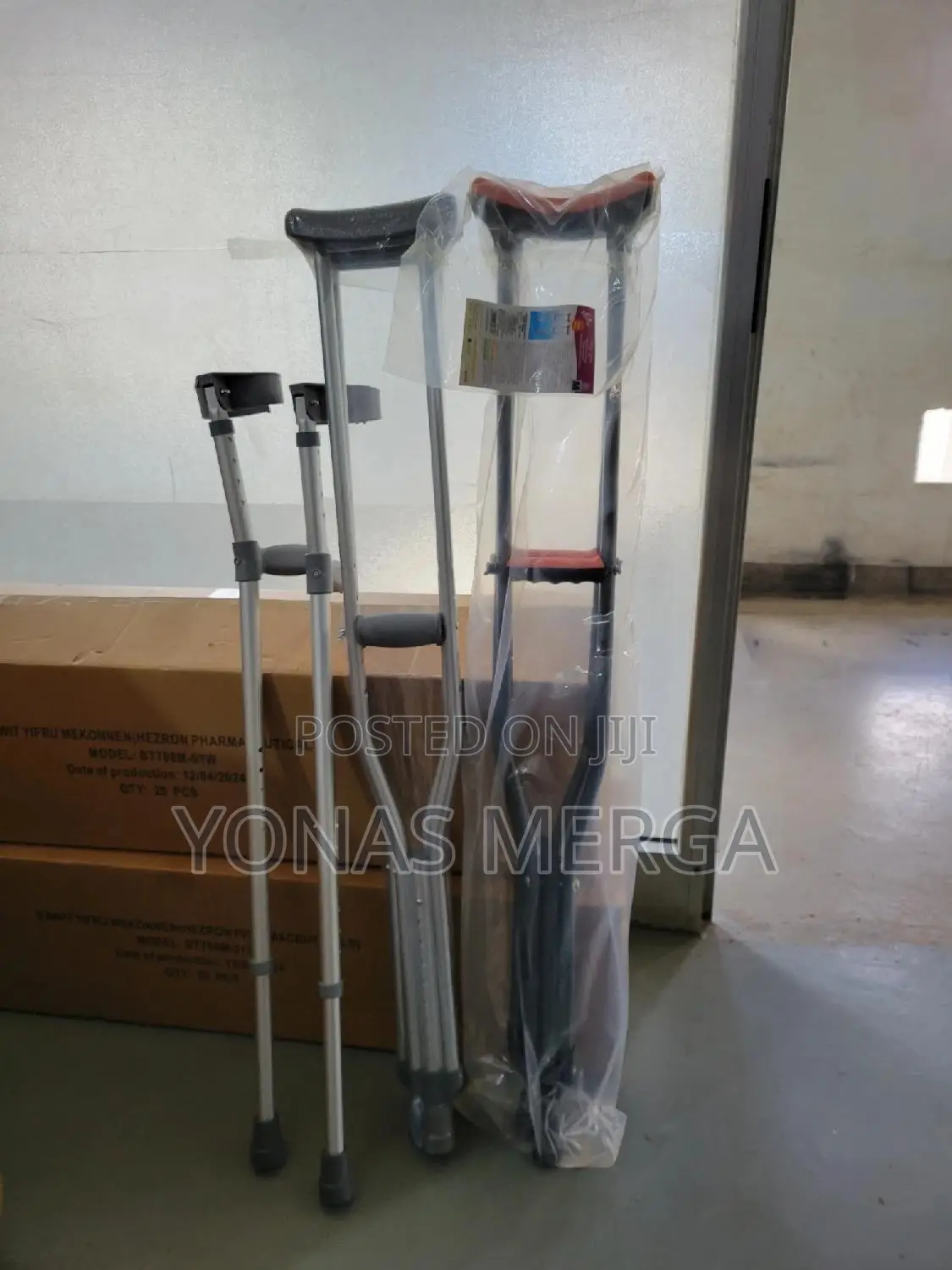 Auxiliary Crutches ክራንች/ክራችcomfort and Total Forearm Support
