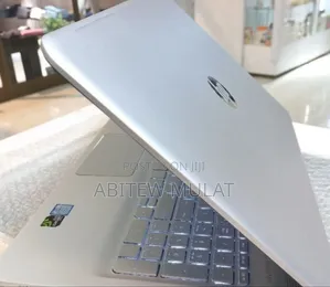 New Laptop HP Envy 15 8GB Intel Core I5 HDD+SSD 640GB