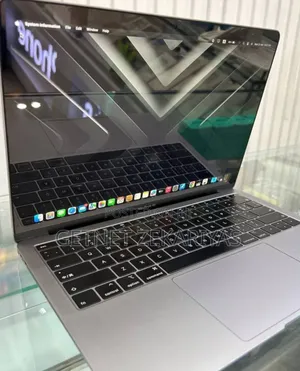 Photo - New Laptop Apple MacBook Air 8GB Apple M1 SSD 256GB