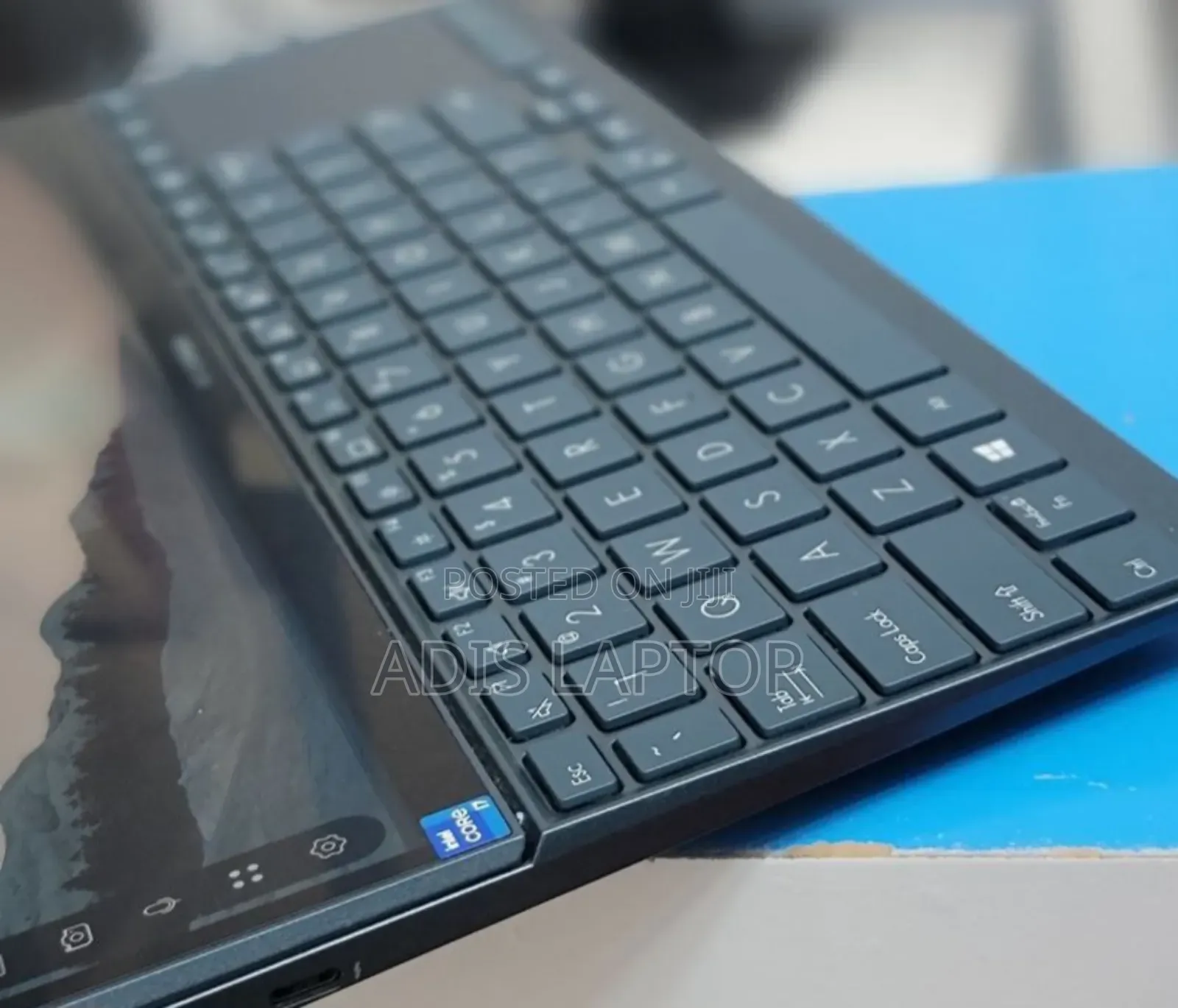 New Laptop Asus Zenbook 14 UX434 16GB Intel Core i7 SSD 512GB