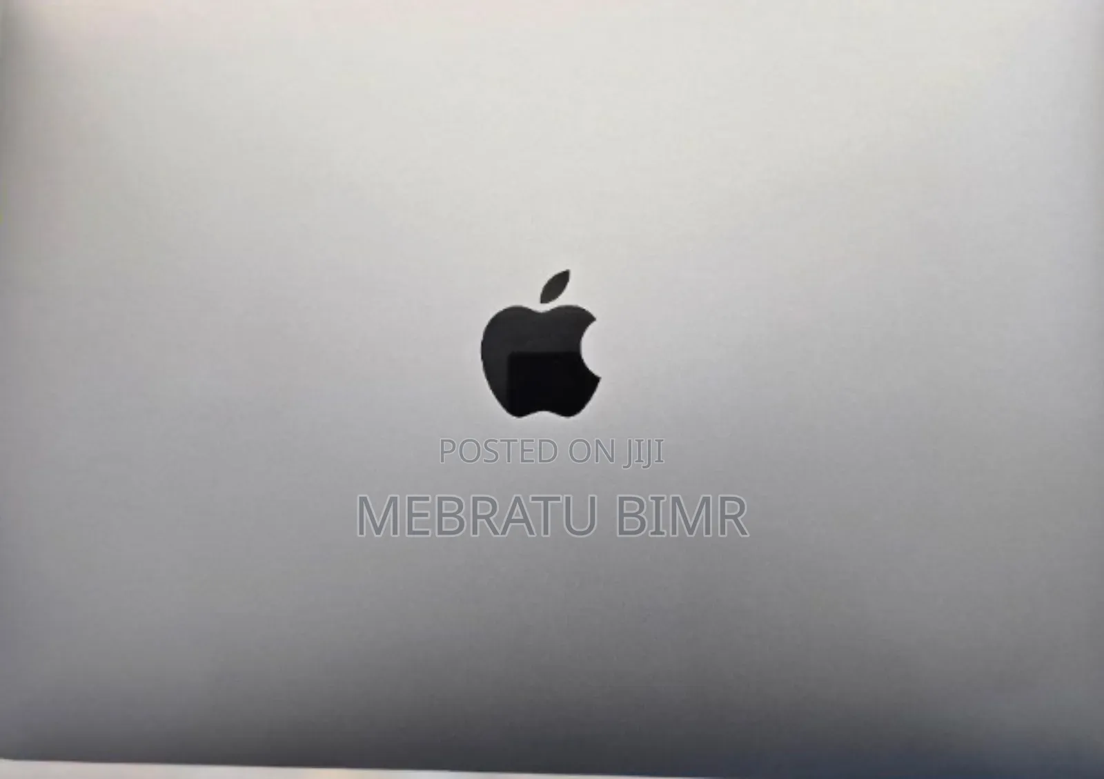 New Laptop Apple MacBook Air 2020 M1 8GB Apple M1 SSD 256GB