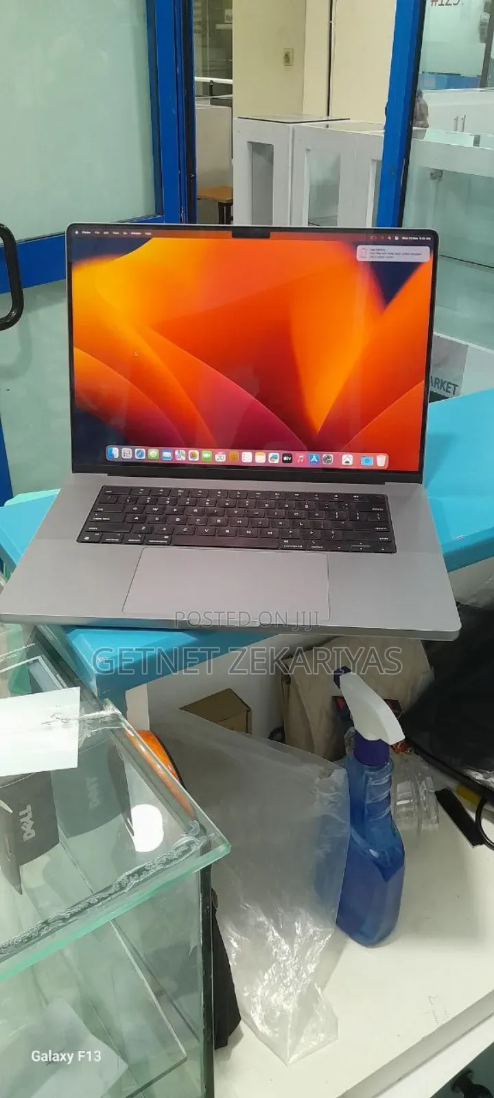 New Laptop Apple MacBook Pro M1 16GB Apple M1 Pro SSD 1T