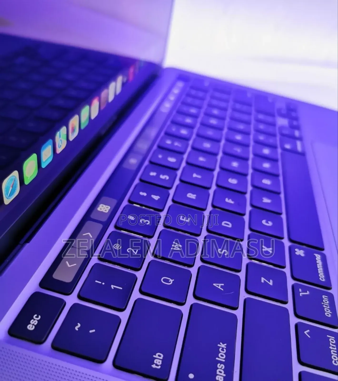 New Laptop Apple MacBook Pro 2019 16GB Intel Core i5 SSD 256GB