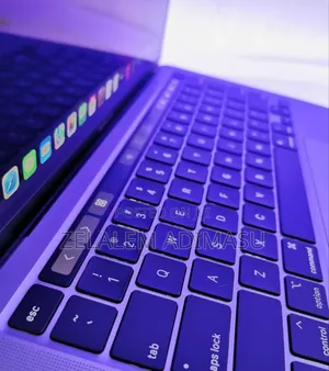 New Laptop Apple MacBook Pro 2019 16GB Intel Core i5 SSD 256GB