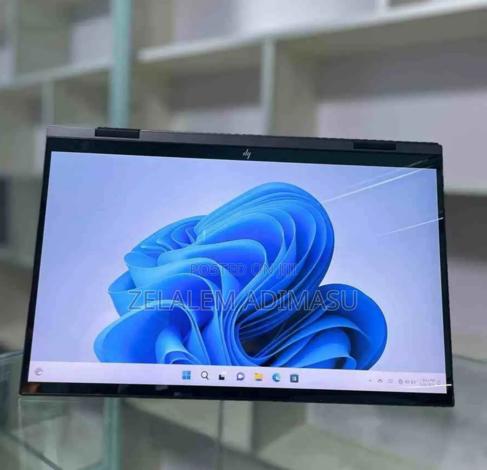 New Laptop HP Envy X360 16GB AMD Ryzen 5 SSD 512GB