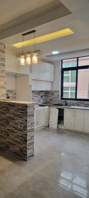 Furnished 6bdrm House in Lebu, Kirkos for sale