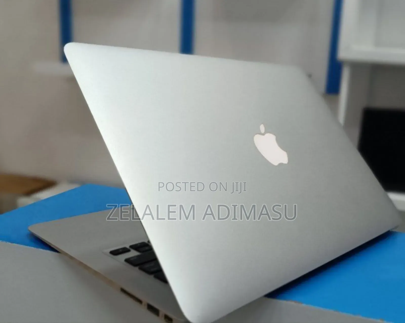 New Laptop Apple MacBook Air 2015 4GB Intel Core I5 SSD 128GB