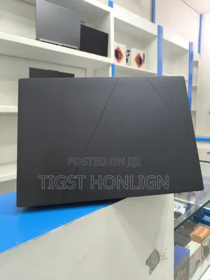 Photo - New Laptop Asus ZenBook S UX391UA 16GB Intel Core I9 SSD 1T