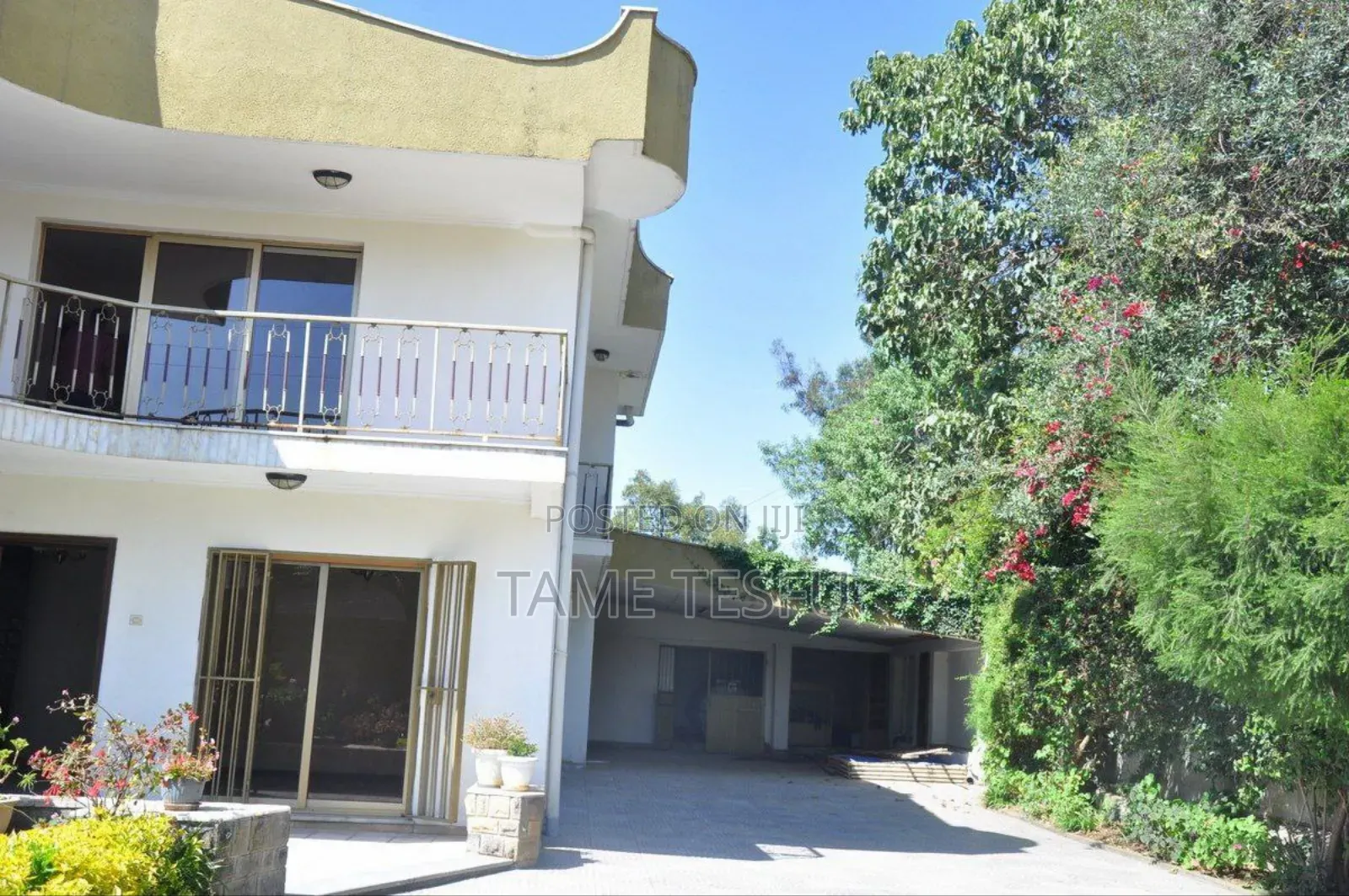 Furnished 8bdrm House in Mehali Ketema, Bole for sale