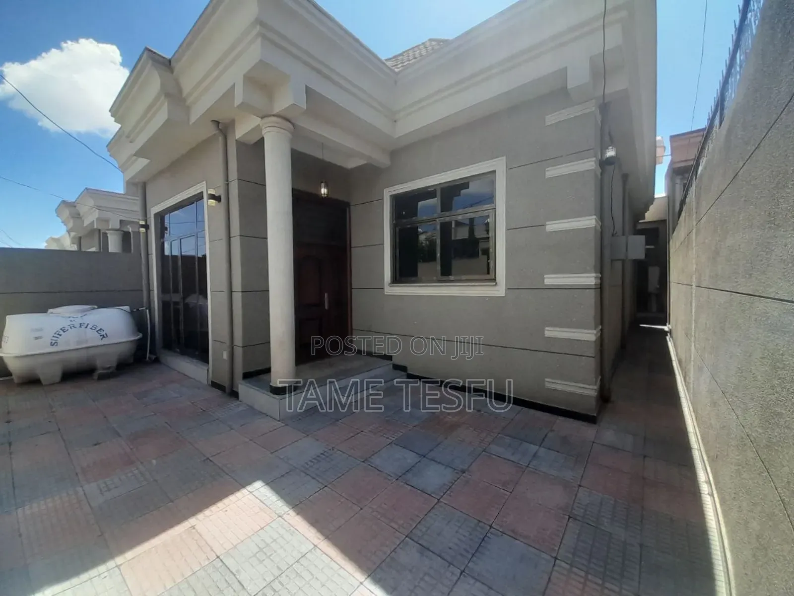 Furnished 3bdrm House in Summit, Bole for sale