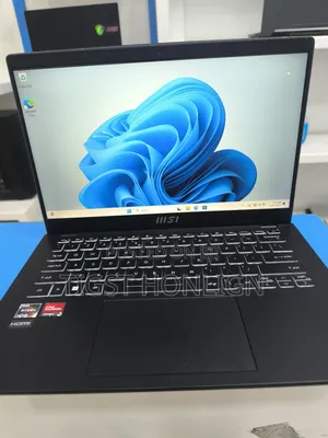 New Laptop MSI 16GB AMD Ryzen 7 SSD 512GB